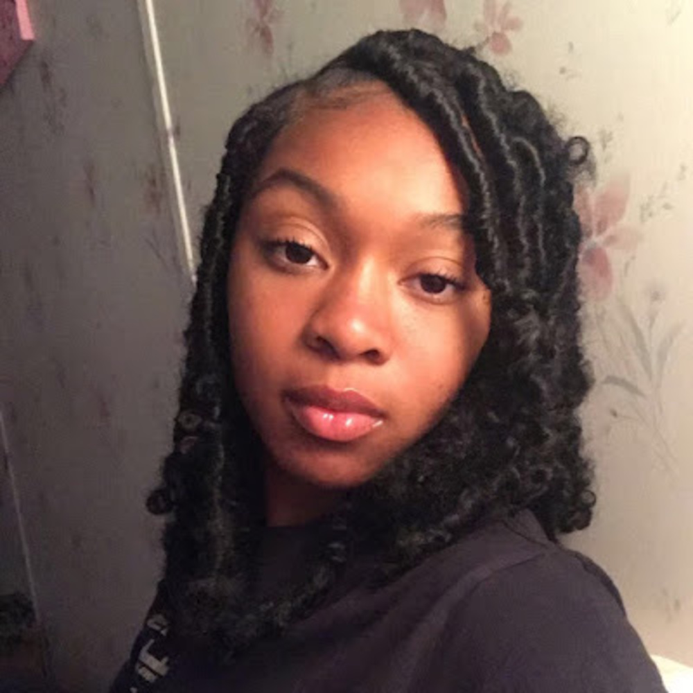 Meet your Posher, Nyla